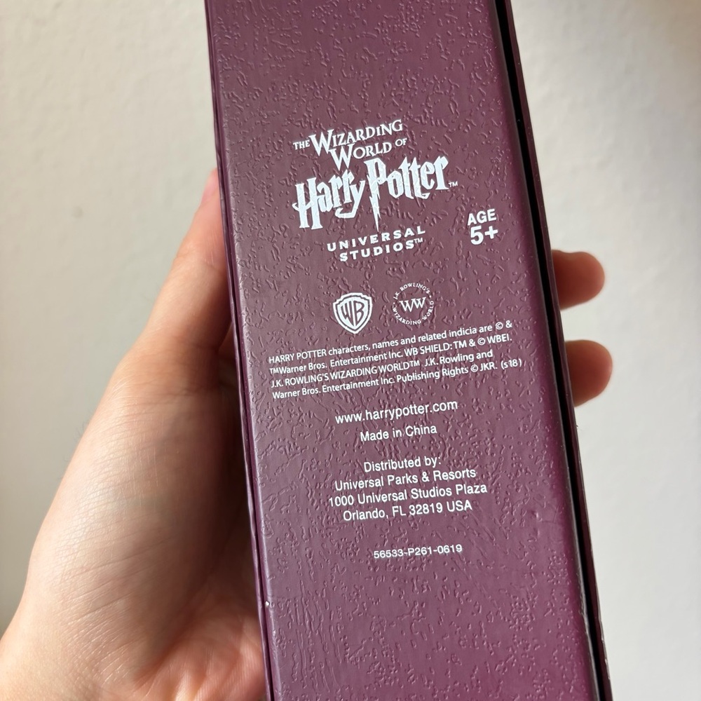 Harry Potter Snape Black Wizard Wand with Burgundy Presentation Box - Picture 3 of 14